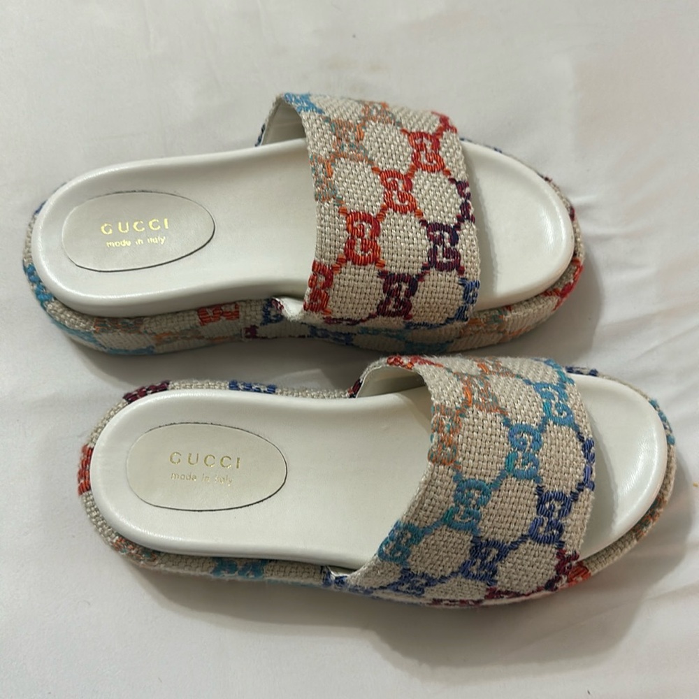 Gucci slides